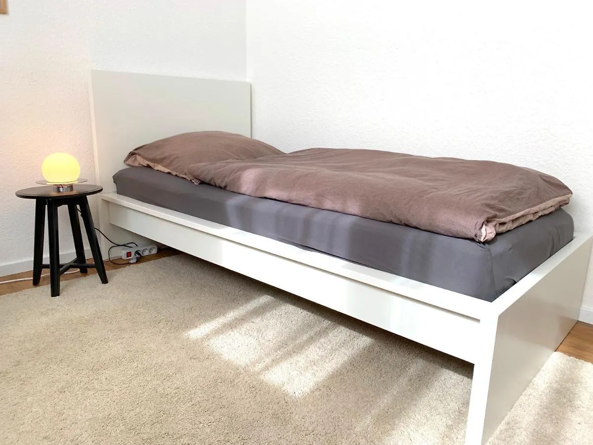 Alles Komplett - 2 Schlafzimmer, Grosse Kueche, Bad Cologne 0*,  Germany